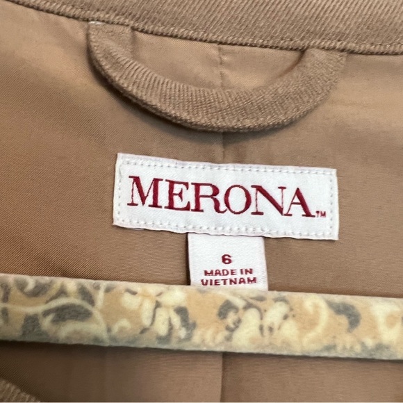 Merona Tan sleeveless long jacket - Picture 7 of 8